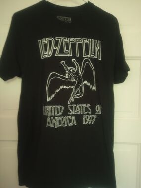 Led Zeppelin Black Short Sleeve Graphic Tee